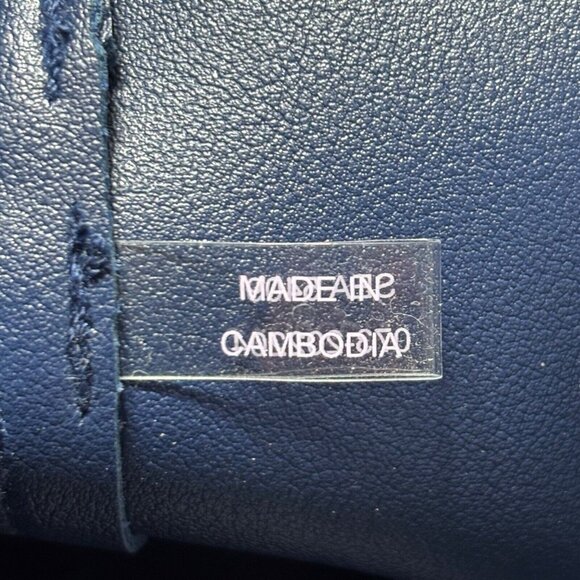 Navy Faux Leather Tote Bag With Dual Handles - Picture 4 of 7